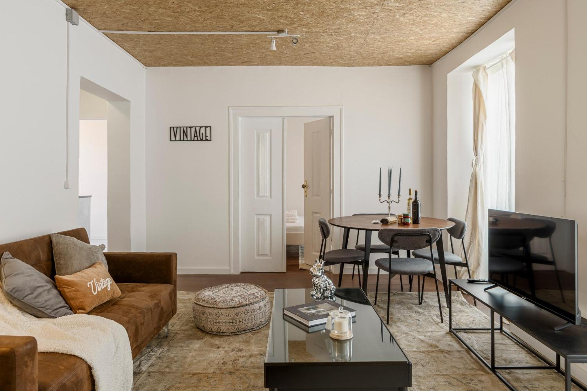 905 * Lissabon