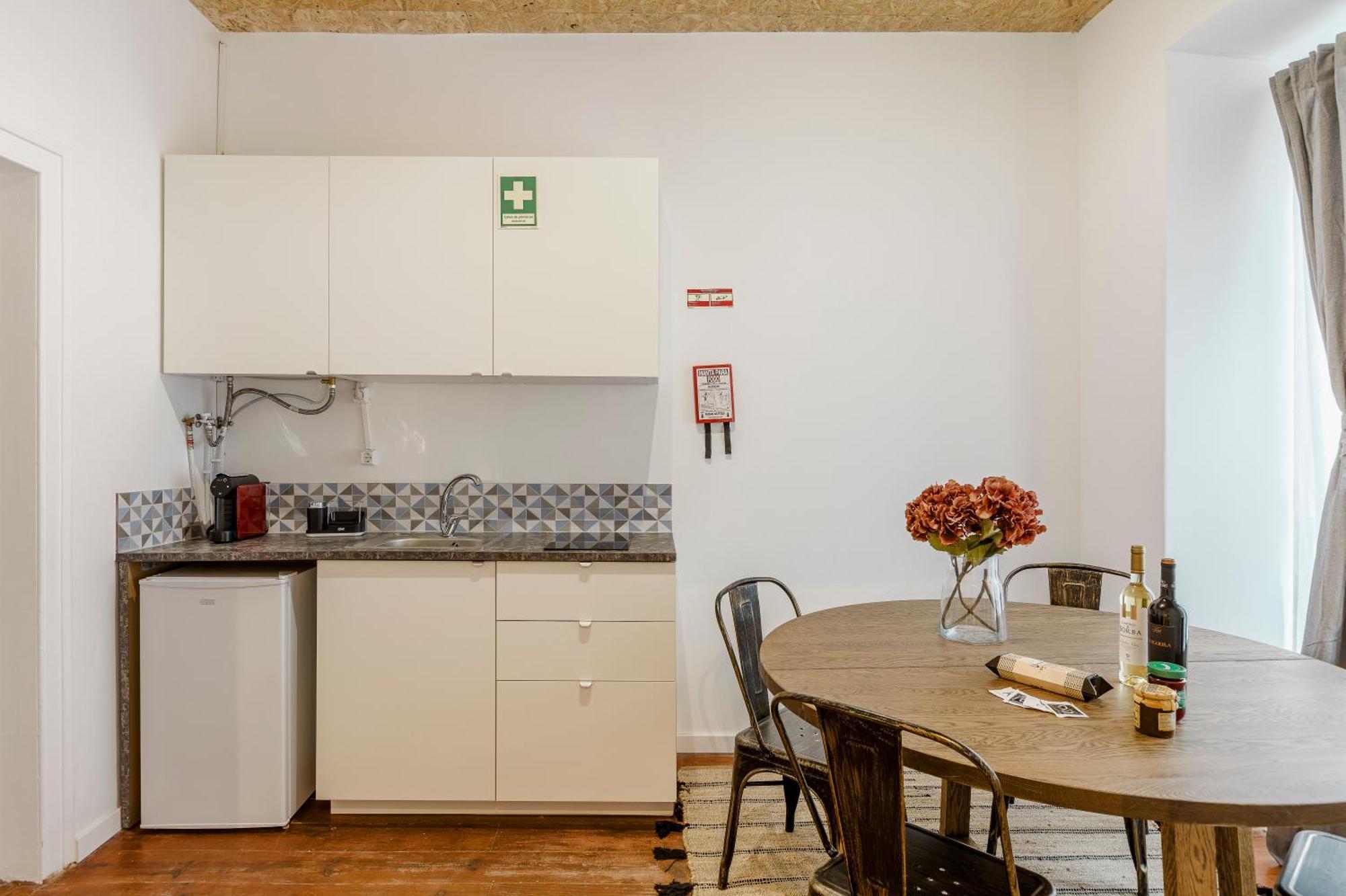 905 Lissabon